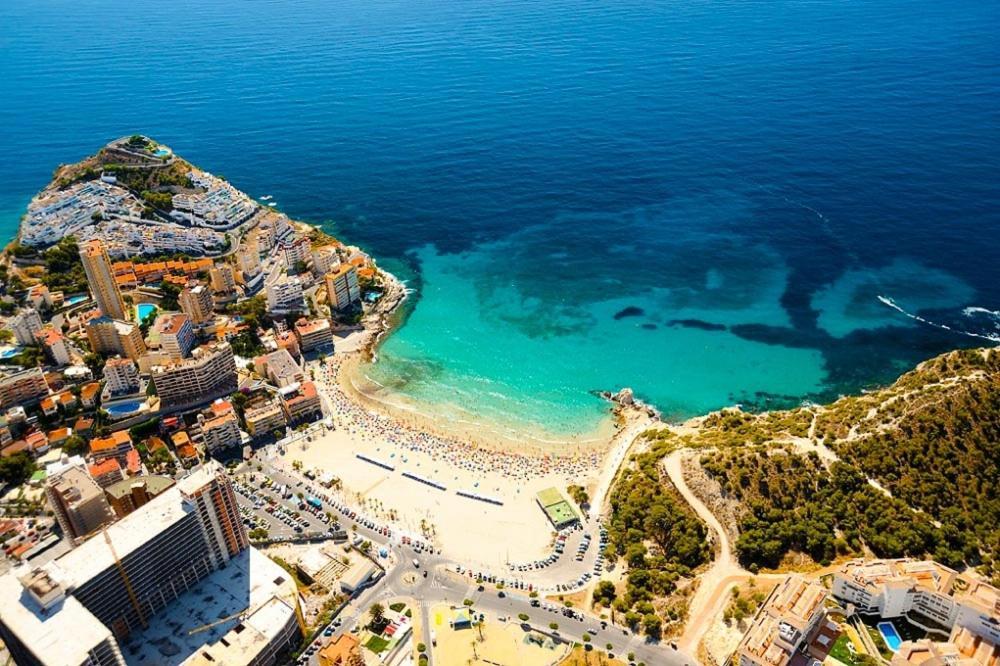 Charming Apartment In Alicante Near The Sea & City Center Eksteriør billede