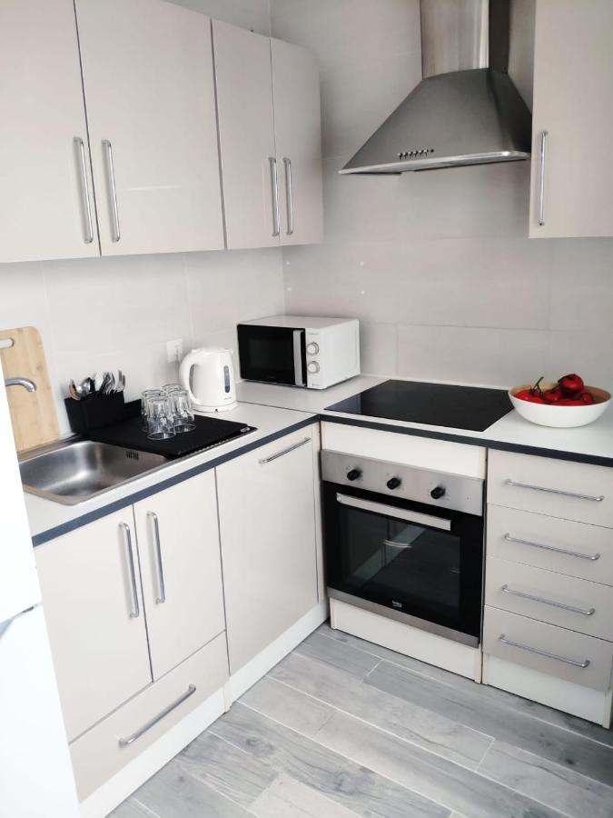 Charming Apartment In Alicante Near The Sea & City Center Eksteriør billede